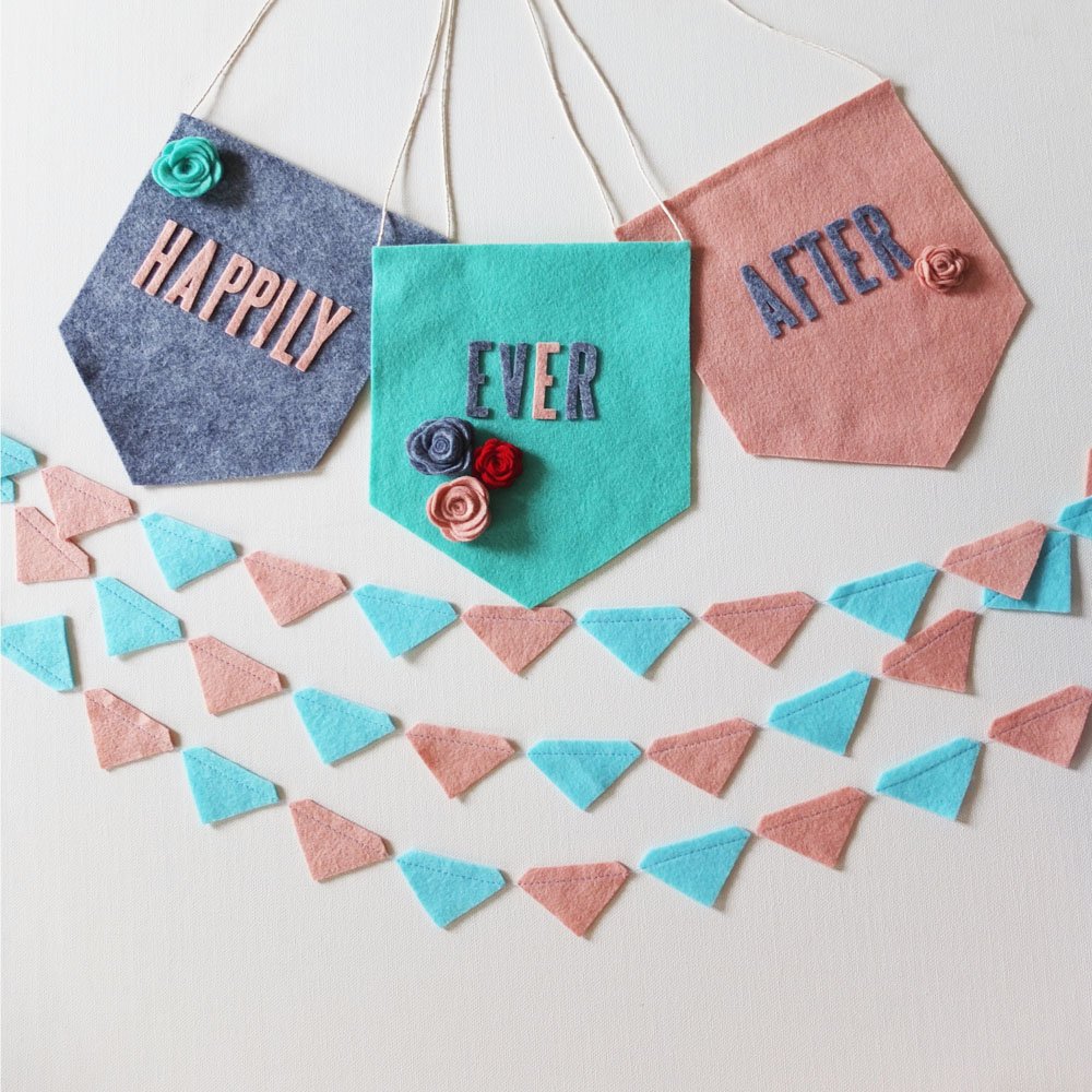 @BrightonEtsy <a href="/mooshpie/">mooshpie</a> Hi folks. A new backdrop kit for weddings/event etc. Any thoughts? -@SandeepMaking