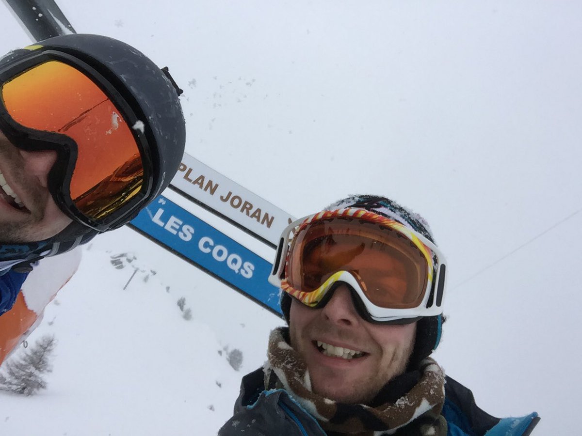 MichaelTemps's tweet photo. Four nations in one day, minor injuries and multiple pizzas #Chamonix2016 https://t.co/P2yYXjrb8m