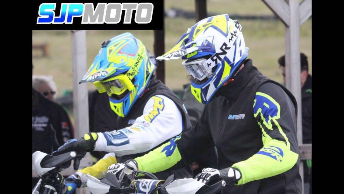 <a href="/Jay78840205/">Jay</a> <a href="/crazyhodgson/">Chris Hodgson</a> in action I could not of asked for more1-2 all weekend 🏆🏆 thanks boys