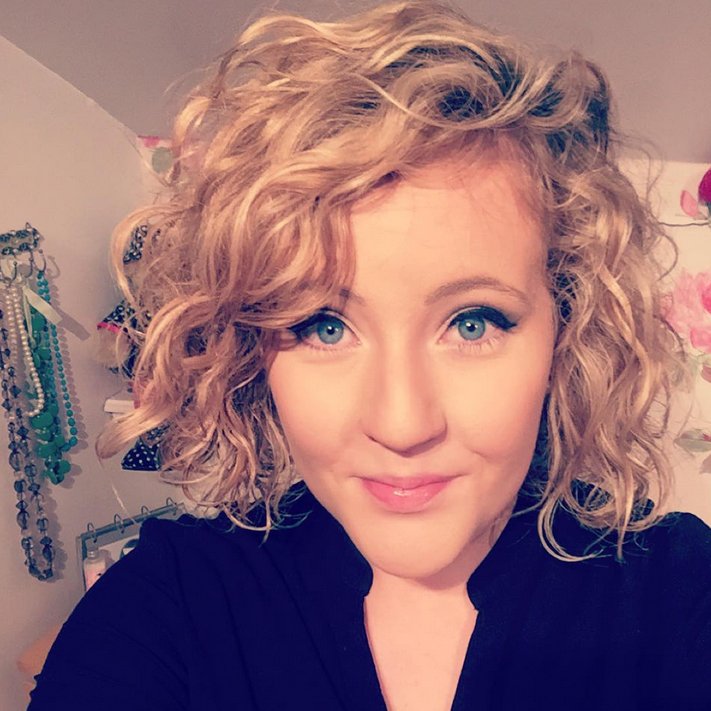 DevaCurl's tweet photo. Kelsey, you’ve been noticed! We <3 your style &amp; your effortless waves! https://t.co/EJteqTjZpk #devamoment #wavylove https://t.co/U2C2jccIPU