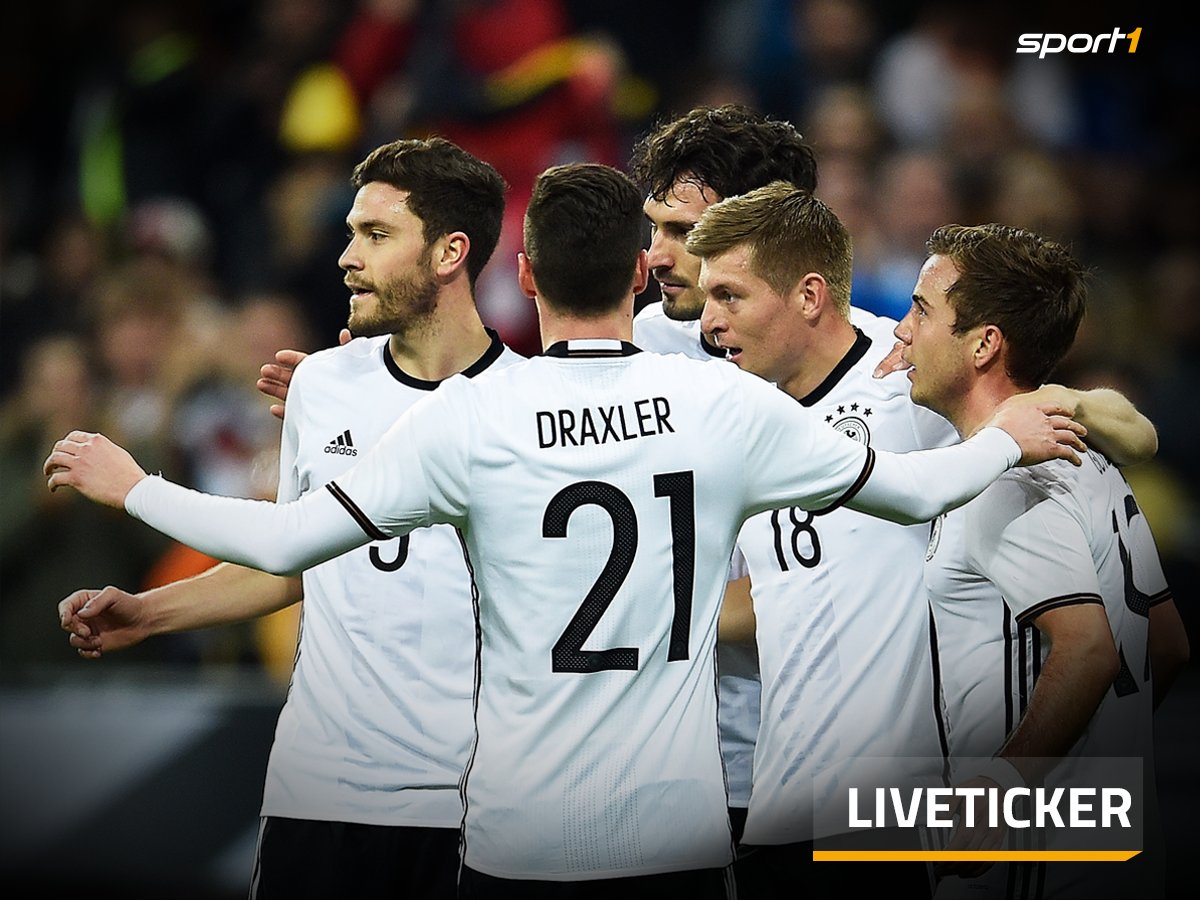 SPORT1's tweet photo. Weiter geht es bei #GERITA! Wird sich das #DFB-Team in der zweiten Hälfte weiterhin durchsetzen? https://t.co/9sxdn6pfH5