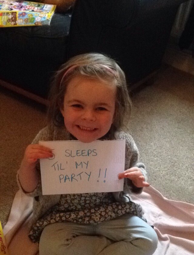 louisefreed1's tweet photo. 5 sleeps till her party! Can't believe she's going to be 4! ๐ฐ #wherehavetheyearsgone #nearlyfour https://t.co/6bOgUbihqD