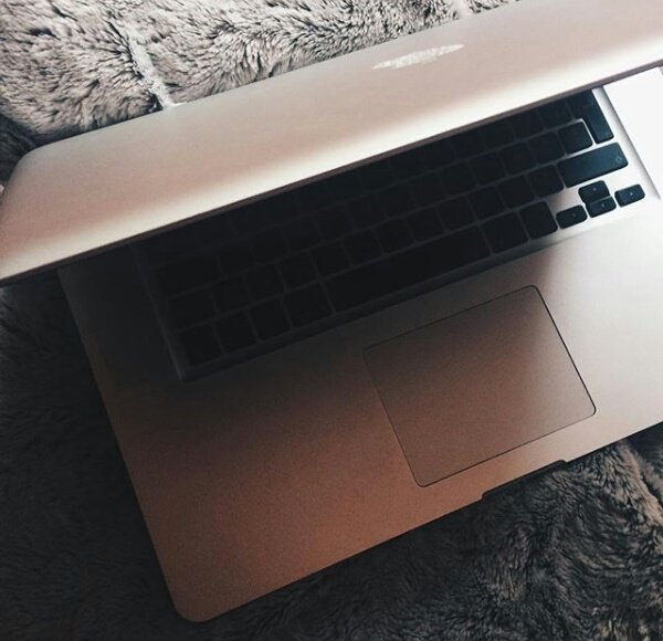 _nolan_nicole_'s tweet photo. This thing is my life #AppleVsFBI https://t.co/cXzLJ83nAZ