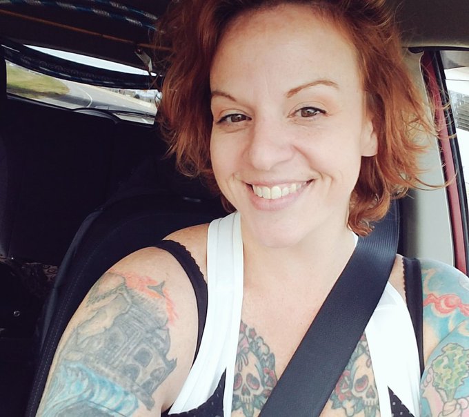 Lady 'n her hoops ... see ya on cam, soon. https://t.co/rRy7xYDQSm https://t.co/x4n6PoFbGg<a href="/tag/cleavage"class="tags"><span>#cleavage</span></a><a href="/tag/easteregg"class="tags"><span>#easteregg</span></a>