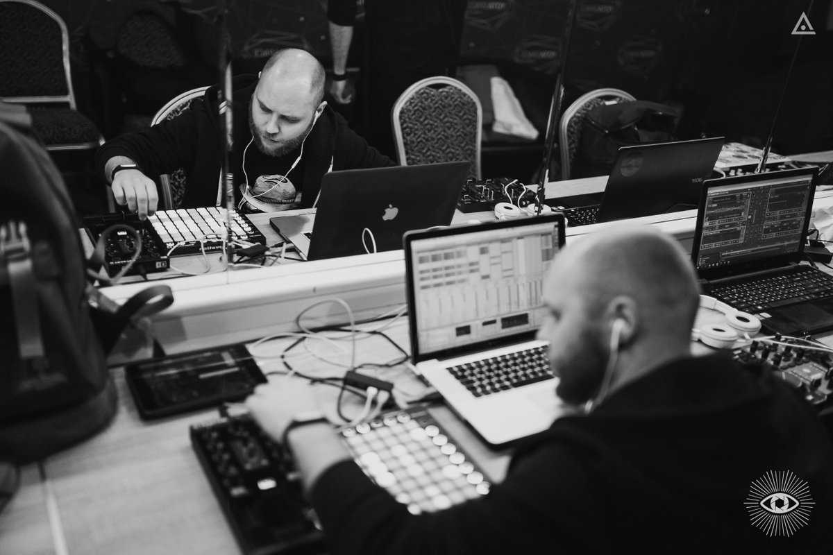 Артур Ghostek <a href="/Ghosteknology/">Ghostek</a>, поздравляем с днем рождения!
Желаем новых успешных релизов, большой любви и здоровья