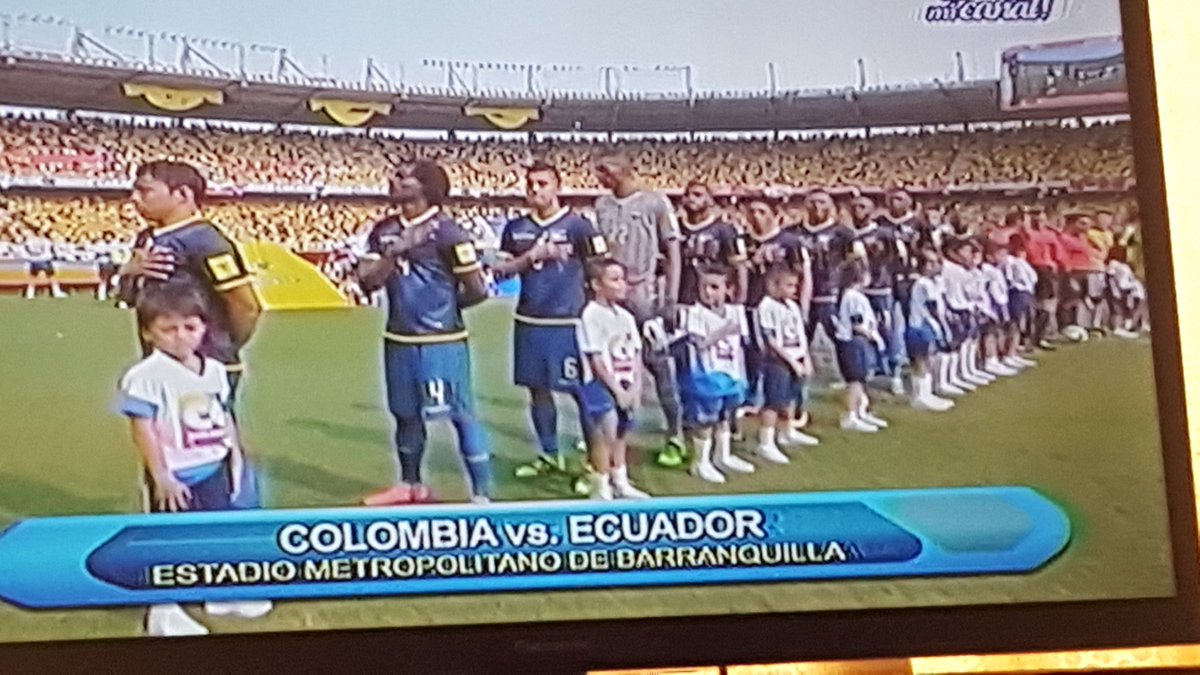 Así iniciamos un día más con la tri #YoHagoDeporte  vamos q si se puede!