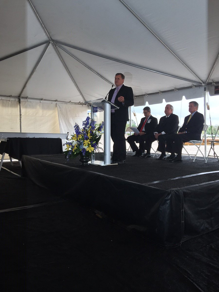 stacywhiteforFl's tweet photo. Great event today for @TGHCares upcoming #Healthplex Center in @BrandonFlorida! @brandon_chamber https://t.co/asI8bJUkaD