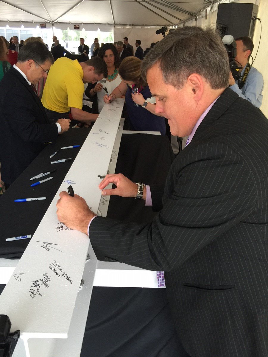 stacywhiteforFl's tweet photo. Great event today for @TGHCares upcoming #Healthplex Center in @BrandonFlorida! @brandon_chamber https://t.co/asI8bJUkaD