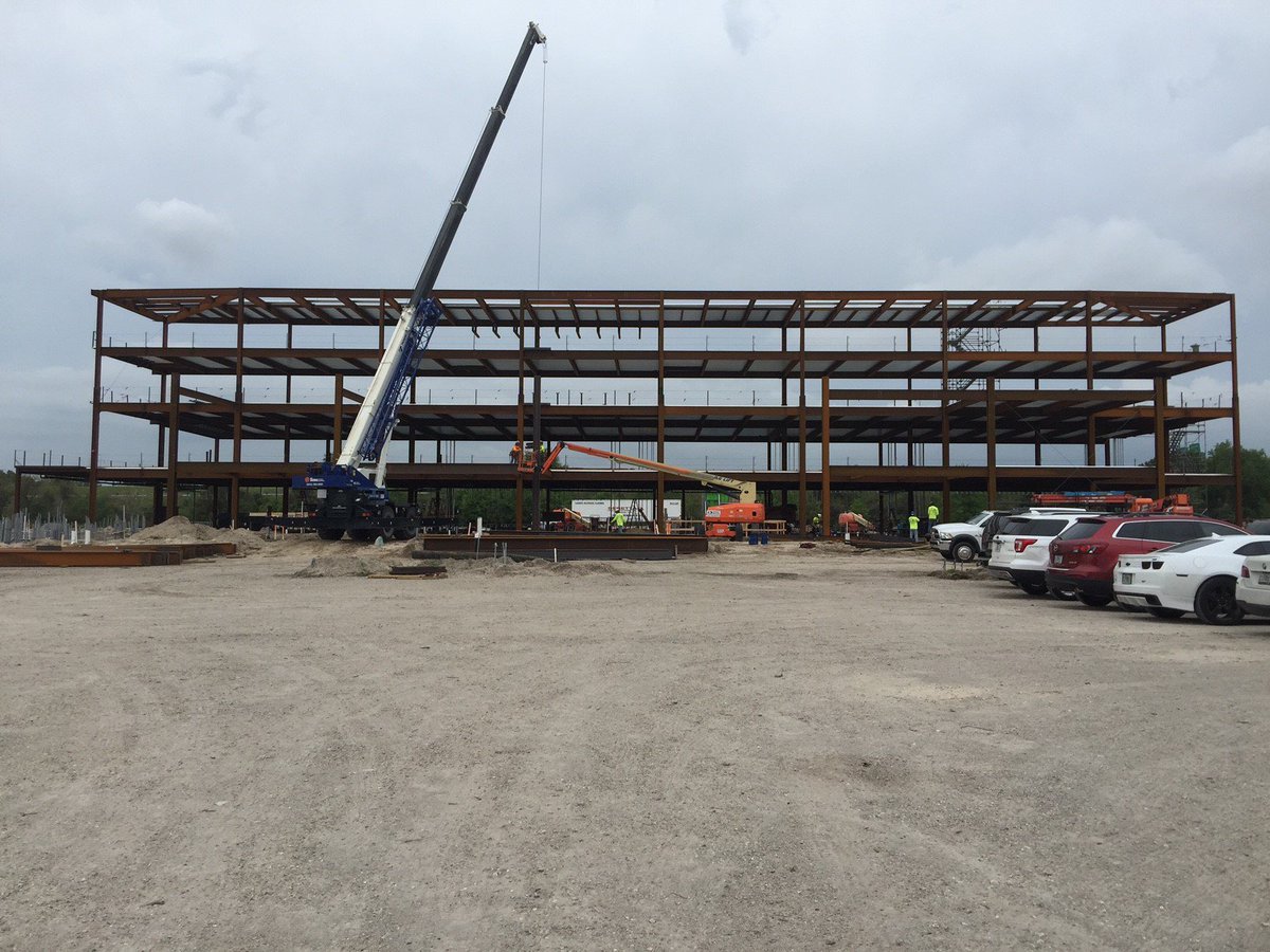 stacywhiteforFl's tweet photo. Great event today for @TGHCares upcoming #Healthplex Center in @BrandonFlorida! @brandon_chamber https://t.co/asI8bJUkaD