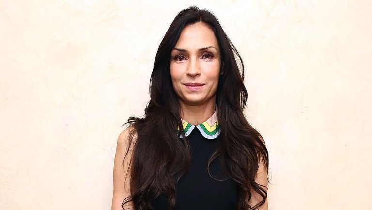 THR's tweet photo. #Blacklist Spinoff Starring Famke Janssen in the Works at NBC https://t.co/QLLlE9Igro https://t.co/lw8mDEQYba