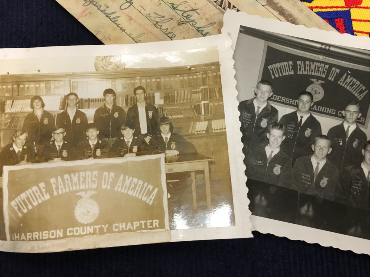 _gracieeee_'s tweet photo. Ms. Russell found these treasures in the Ag rooms today! #kyffa @BeccaAnnRussell https://t.co/G3tE9VX5K2