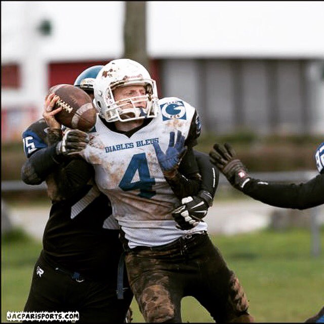 TheJuggernaut26's tweet photo. Sack the QB #Sharks #SharksPlayoffs #FootUs #75 #DefensiveTackle https://t.co/7Dd3rxxYcF
