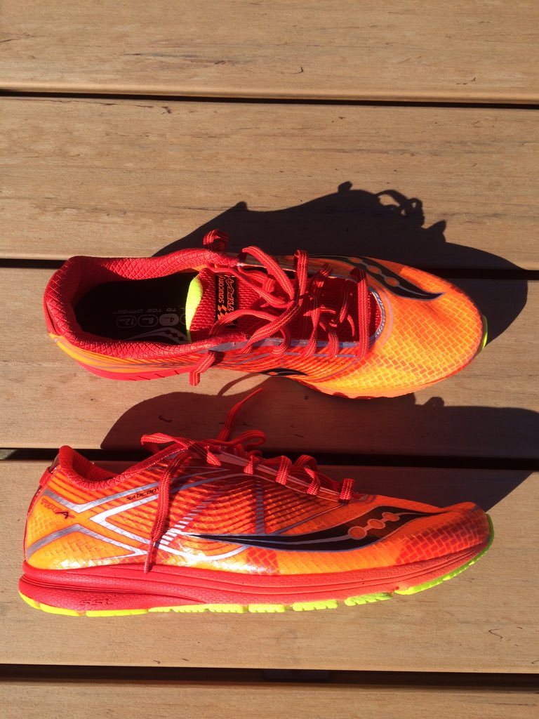 JBbellemore's tweet photo. Shoutout @CoreyBellemore for the new running flats #Saucony #RunningFactory #LifesHard #RunHarder https://t.co/bgtUOQouZp