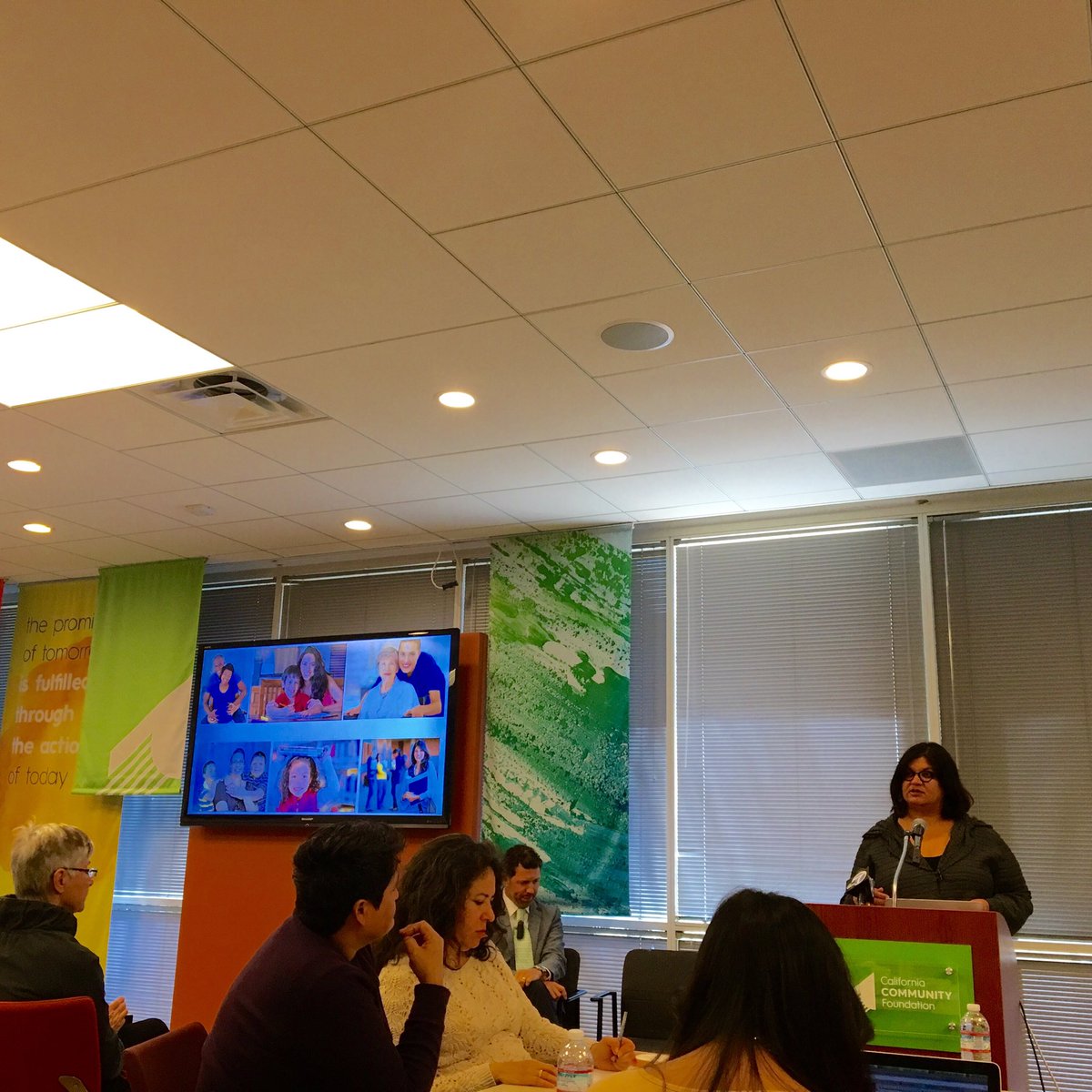 lcoral's tweet photo. 1/8 women in US lives in CA. @womensfoundca launch Women's Well-being Index. New data 2 guide our work! #OpenDataLA https://t.co/iBEVLsLFc4