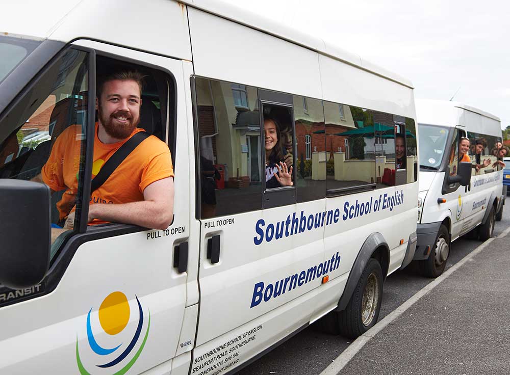 Turismo en Sigüenza (@turismosiguenza) on Twitter photo CURSO DE INGLÉS EN SOUTHBOURNE SCHOOL (INGLATERRA).
fernando@viajesarcotravel.com
APRENDE INGLÉS
ADULTOS, JÓVENES CURSO DE INGLÉS EN SOUTHBOURNE SCHOOL (INGLATERRA).
fernando@viajesarcotravel.com
APRENDE INGLÉS
ADULTOS, JÓVENES