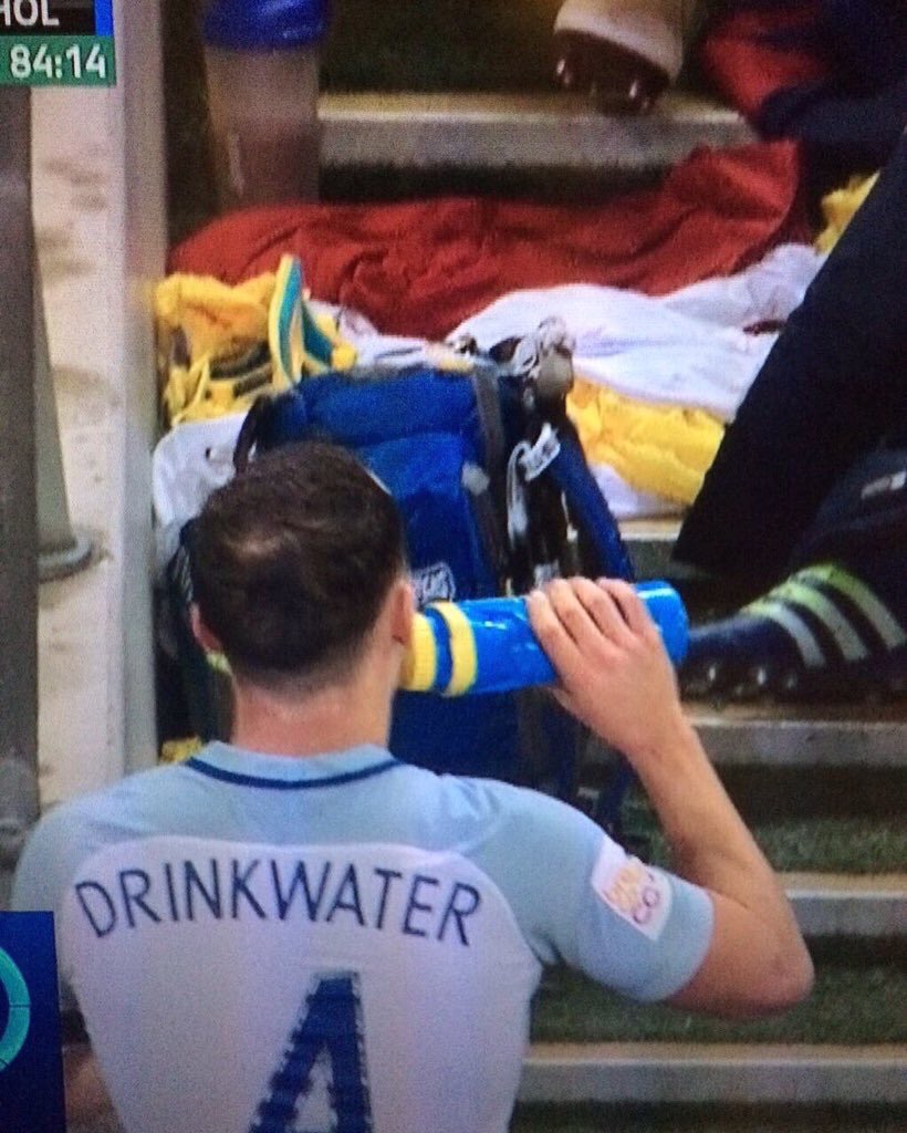 Danny Drinkwater oma meelistegevust tegemas