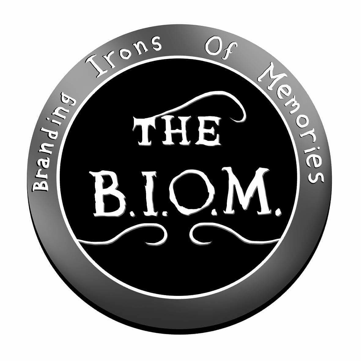 brie1501's tweet photo. Finally,The B.I.O.M.'s logo! @rockhomelessons @smkc_official @CrazyForSlash @Nirvanasgrunge @SlashMylesDream Thanks! https://t.co/bf5ewCgQuK