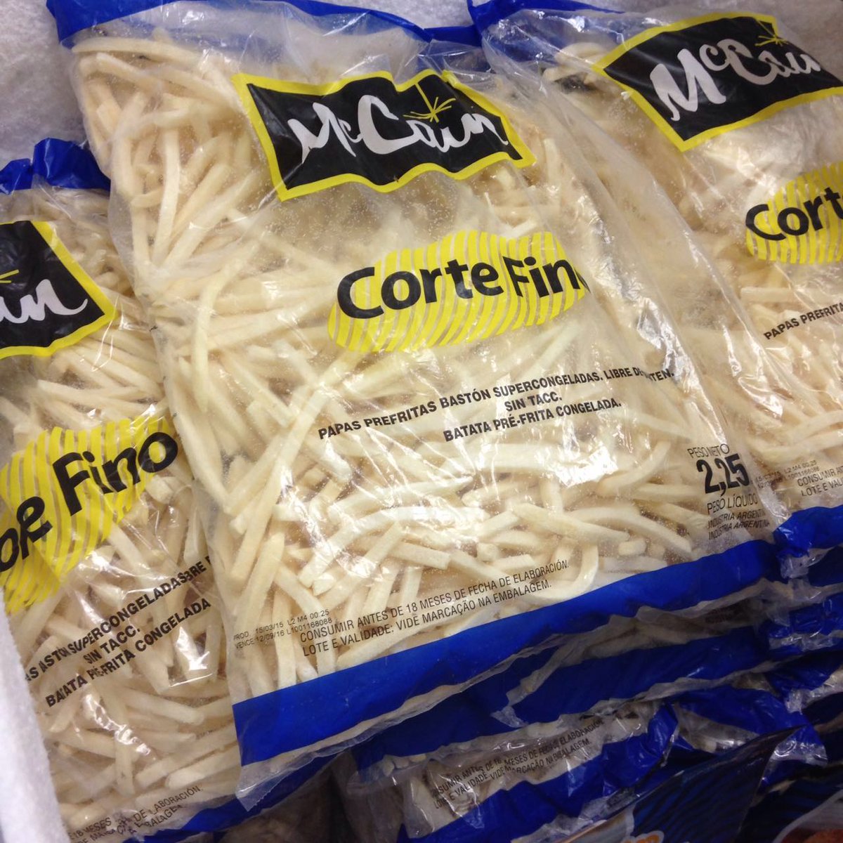 mibodegonct's tweet photo. Resuelve un plato sabroso y divertido para los más pequeños, en min con estas papas McCain. ¡Que fácil, que rico! https://t.co/ChyTlwMcZI