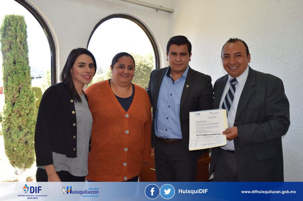 HuixquiDIF's tweet photo. Firmamos convenio con la #UTECI para que pasantes de Licenciatura en Cirujano Dentista realicen su servicio social https://t.co/s9HDraxzXo