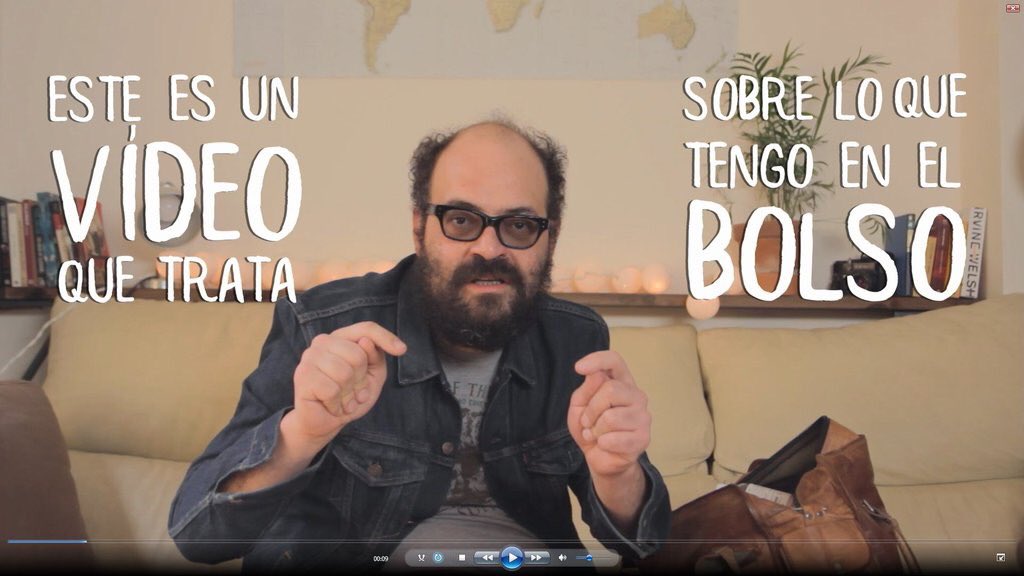 SZSfest's tweet photo. .@IgnatiusFarray1 nos cuenta que lleva en el bolso para venir al @SZSfest! https://t.co/ITVdenXyJH https://t.co/SFfbee0r9D