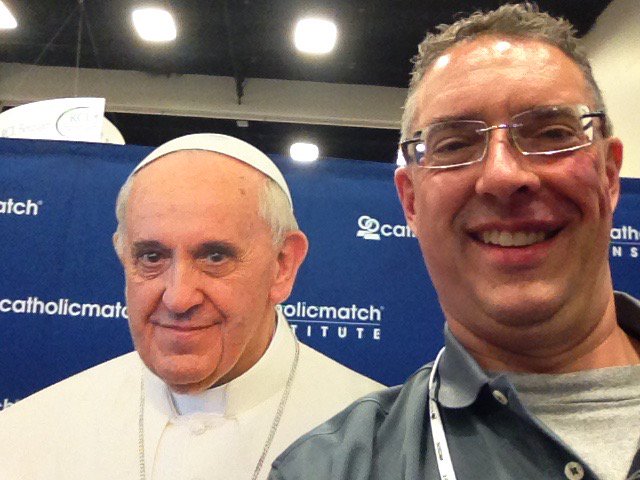 Eric_A_Hennes's tweet photo. #NCEA16 Trending with Pope Francis in San Diego! Go Jesuits! https://t.co/JWVVN0CjLQ