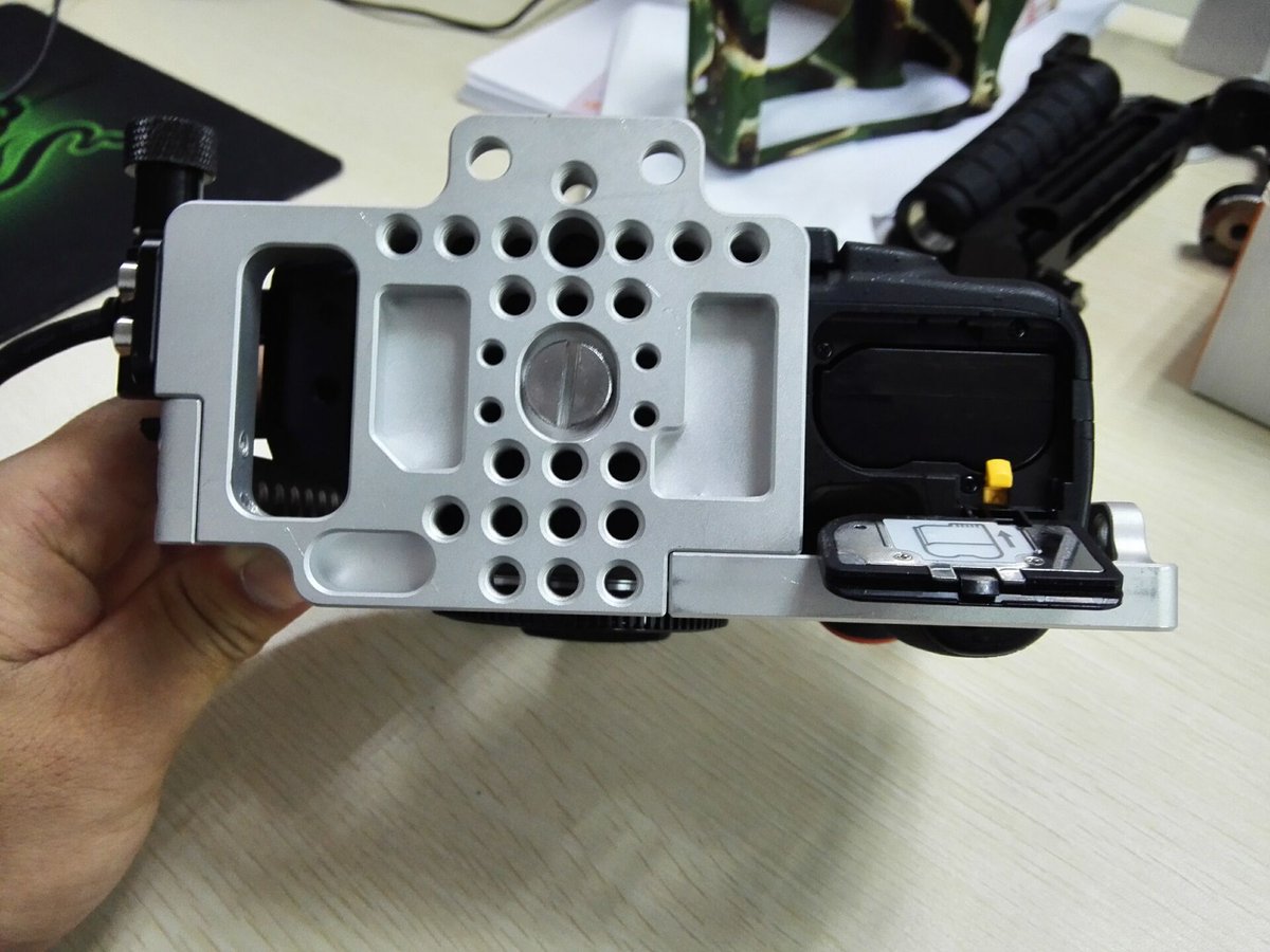 Dramă particulă Gloată smallrig d750 Alternativă admite scutura