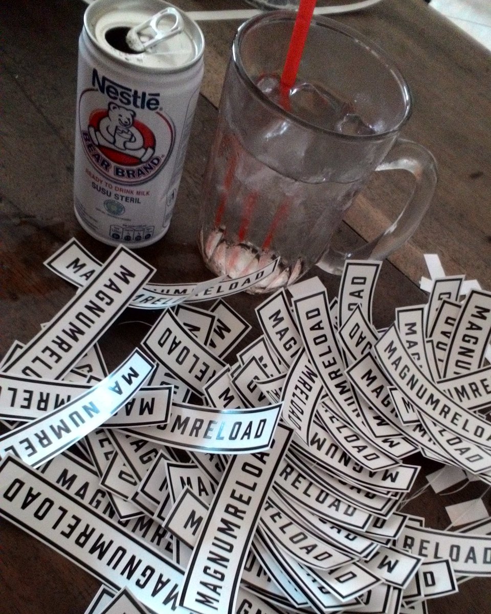 Ini stiker yang bakal kita bagi pas event besok