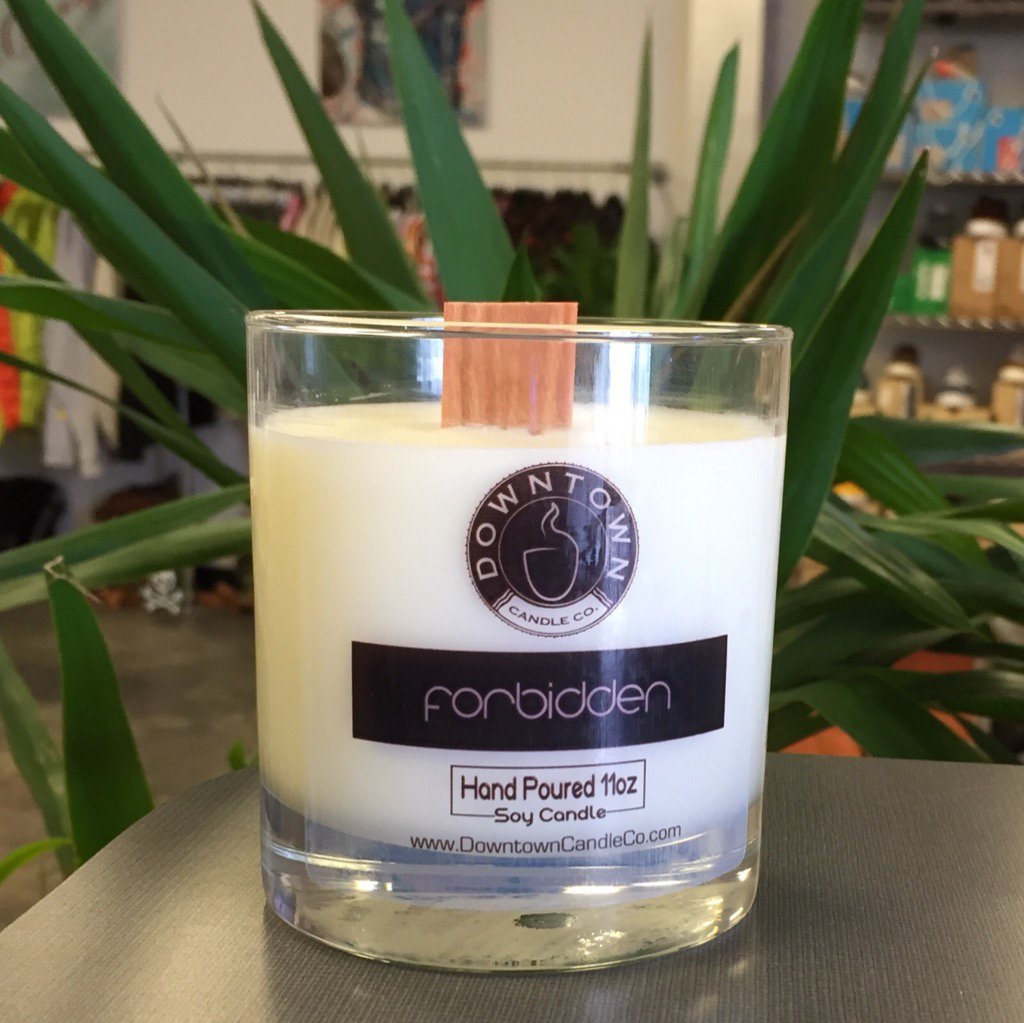 Phatkaps's tweet photo. #restocked @Phatkaps #burnlocal @DowntownCandle https://t.co/iNa0SXCo00