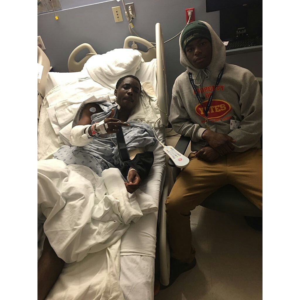 biigtrewill's tweet photo. Bitch u tough i hate i hate seein u like this #getwelljay @BraevilleJay_ https://t.co/mswDFyBfEs