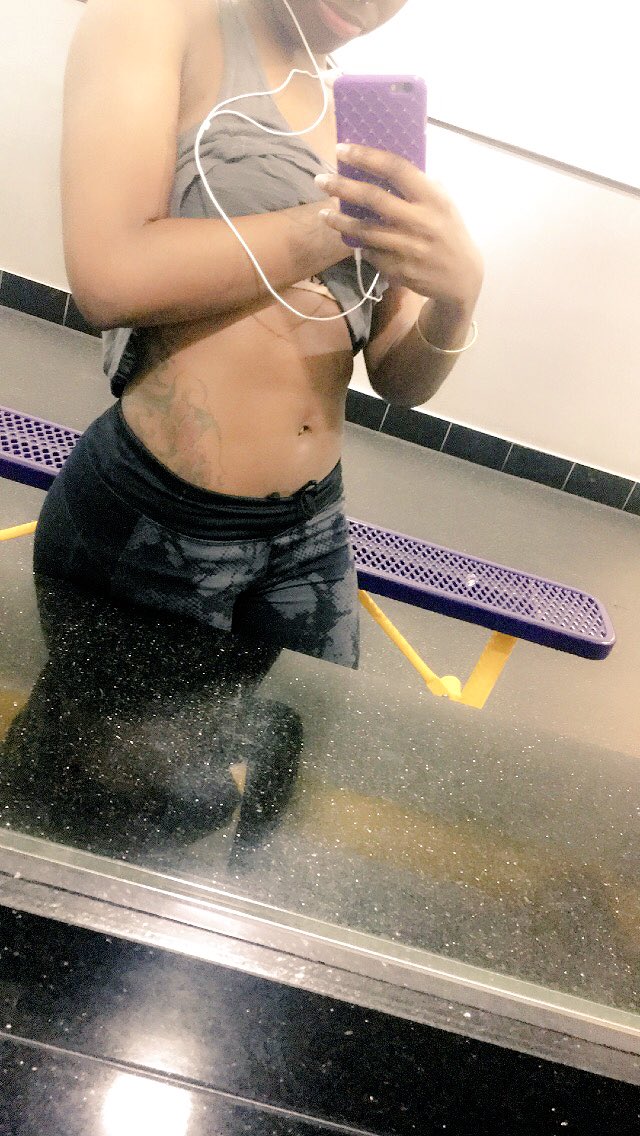 innergcandles's tweet photo. bout to be naked all summa'16💪🏾 #thickvegans #winning https://t.co/KAFBKRTtmy