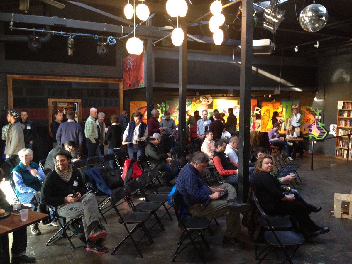 ReneeInSC's tweet image. Dozens of entrepreneurs @ArtsRiot in Burlington for #LaunchVT on starting up your #startup -my story tonight @WPTZ