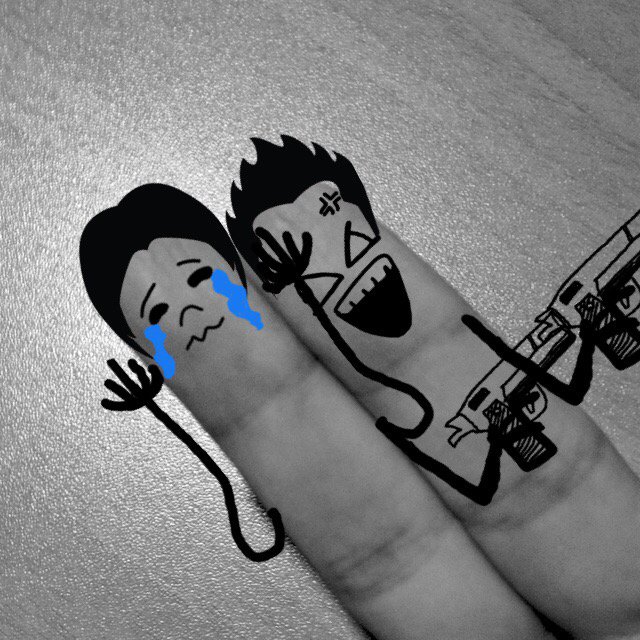 anhenao's tweet photo. #coolfaces #fingerfaces https://t.co/Ej8iOnqg0m