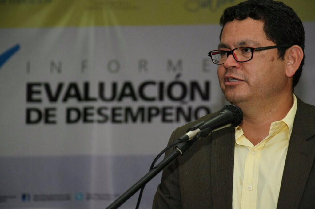 Seduc_HN's tweet photo. Gobierno agradece apoyo a @USAIDHonduras y #MIDEH en evaluación académica.
Seguiremos avanzando dijo @escoto_marlon https://t.co/UJXxOJd6dv