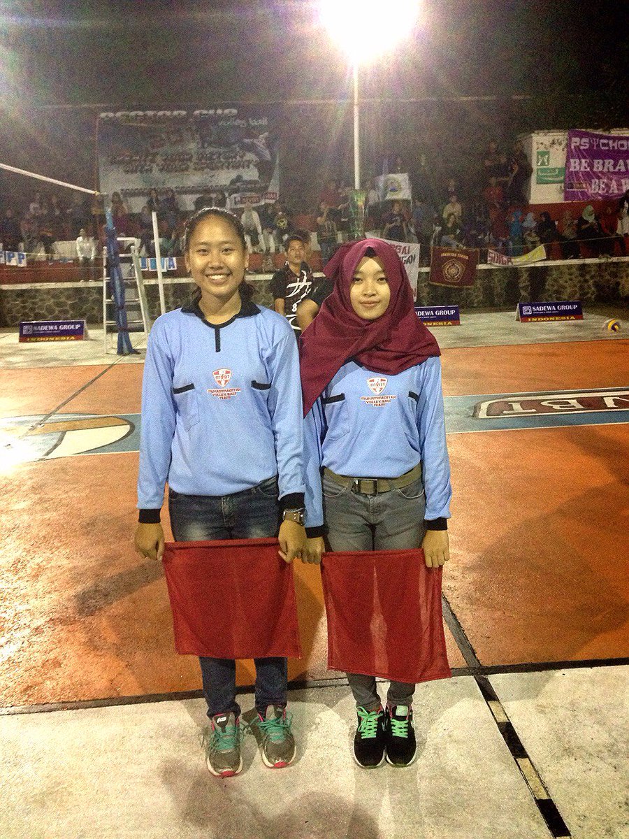 mvbt_umm's tweet photo. Hakim garisnya kita nih #RCUMM2016 https://t.co/3InyLkRO8G