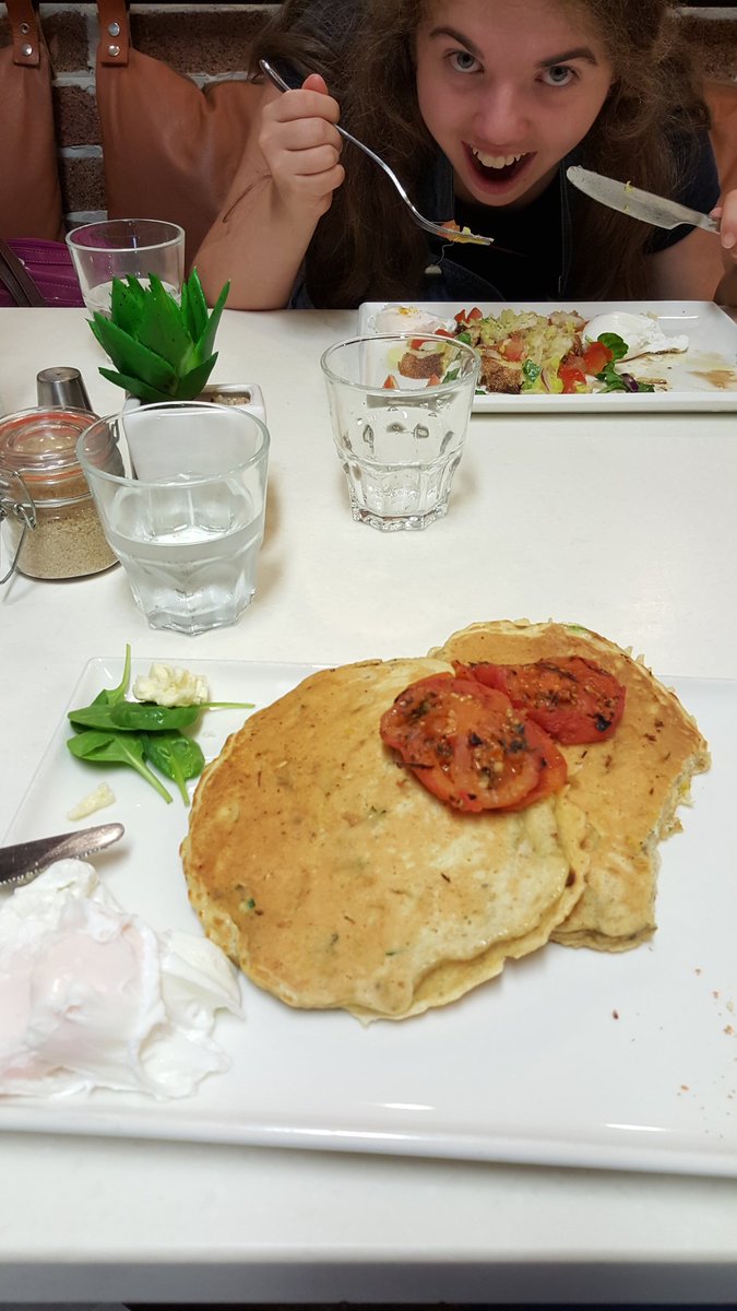 gregamigo's tweet photo. Bit of a different breaky for me. #breakytime @lilimae1996 @RnLclark @MrSkittlez8 @FatourosEvan @fathouseplant https://t.co/OWarWr5uOo
