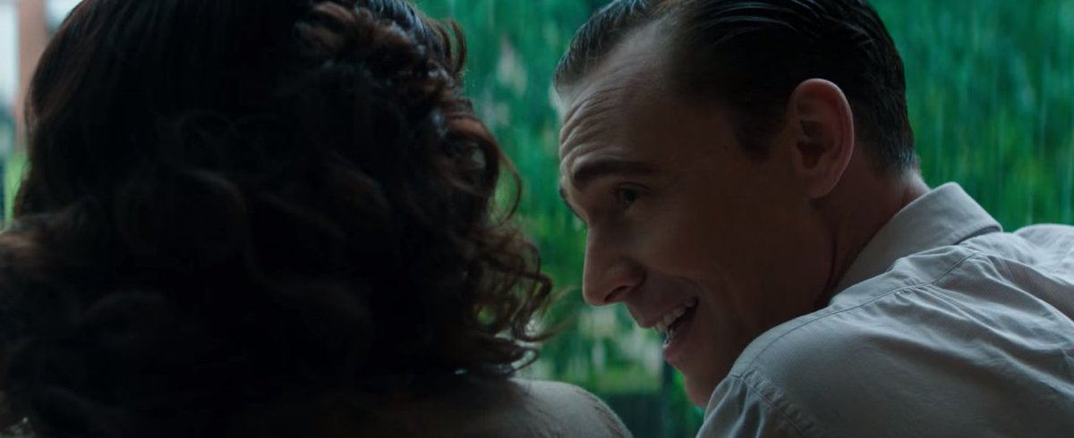 WNYC's tweet photo. .@twhiddleston on becoming Hank Williams in #ISawTheLight: https://t.co/uAOOXuJqF6 via @LeonardLopate https://t.co/Vt3qwug2aN