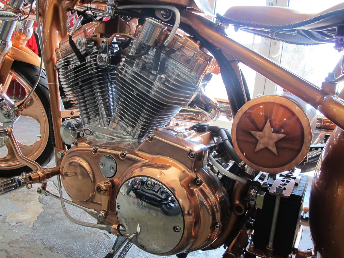 HouseOfThunderU's tweet photo. Another look at our @harleydavidson #CopperBike. #hotUSA #miami #sobe #bikerental #bikesales #bikerepair https://t.co/npWmbf3YFu