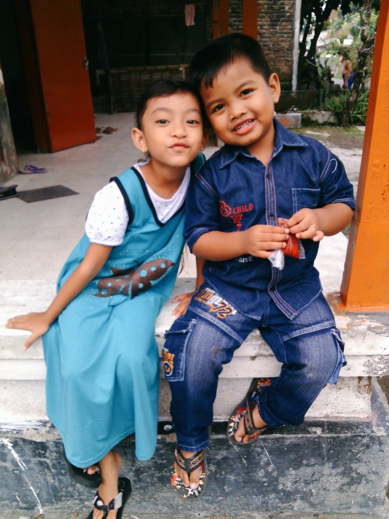 Lutfiyah_ASS's tweet photo. Abing~Iis Ku https://t.co/5GWrv6oJib
