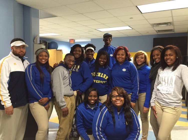 taeBeeWoah's tweet photo. I miss football season💛💙🏈 https://t.co/ptz5dyolf2
