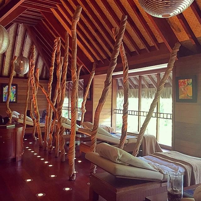 FSBoraBora's tweet photo. Restore your body &amp; mind w/ signature therapies &amp; Bora Bora's many natural resources. @FSBoraBora #SPA pc: palbunky https://t.co/IzfOFL4vub