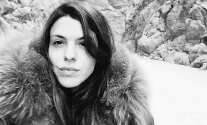 abuelayeye123's tweet image. RECTA FINAL #Limite12GHVIP 
? Quien es tu Ganador #GHVIP4 
Carlos Lozano RT ⏳🔚⌛
Laura Matamoros FV .⏳🔚⌛