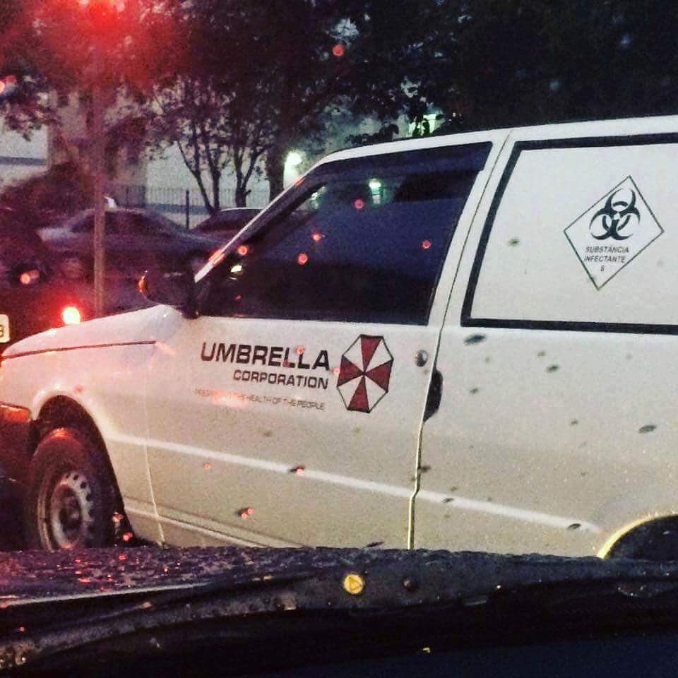 xavi_romer's tweet photo. Que inicie el Apocalipsis zombie https://t.co/QvxEAu4cO7