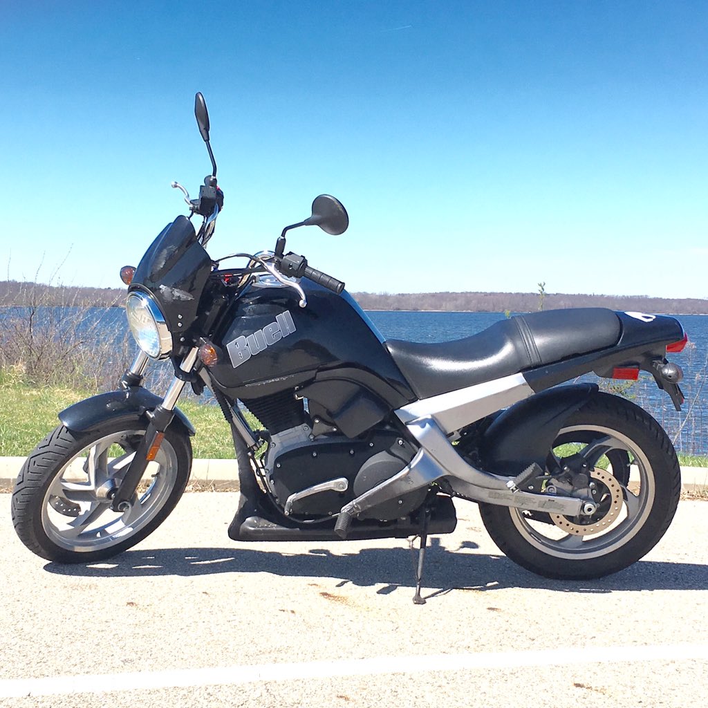 KaoticMotoSport's tweet photo. Went out to #BuckCreek and had a good photo shoot with Buella #Cycle_Fever #CyclesBuell #motovlogger #motorcycle https://t.co/C0oW0XrhPg