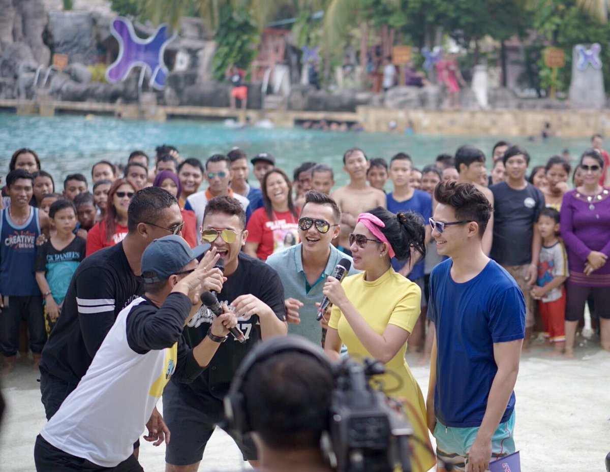 fero_walandouw's tweet photo. #nginbox https://t.co/uBAiR1A6Ub