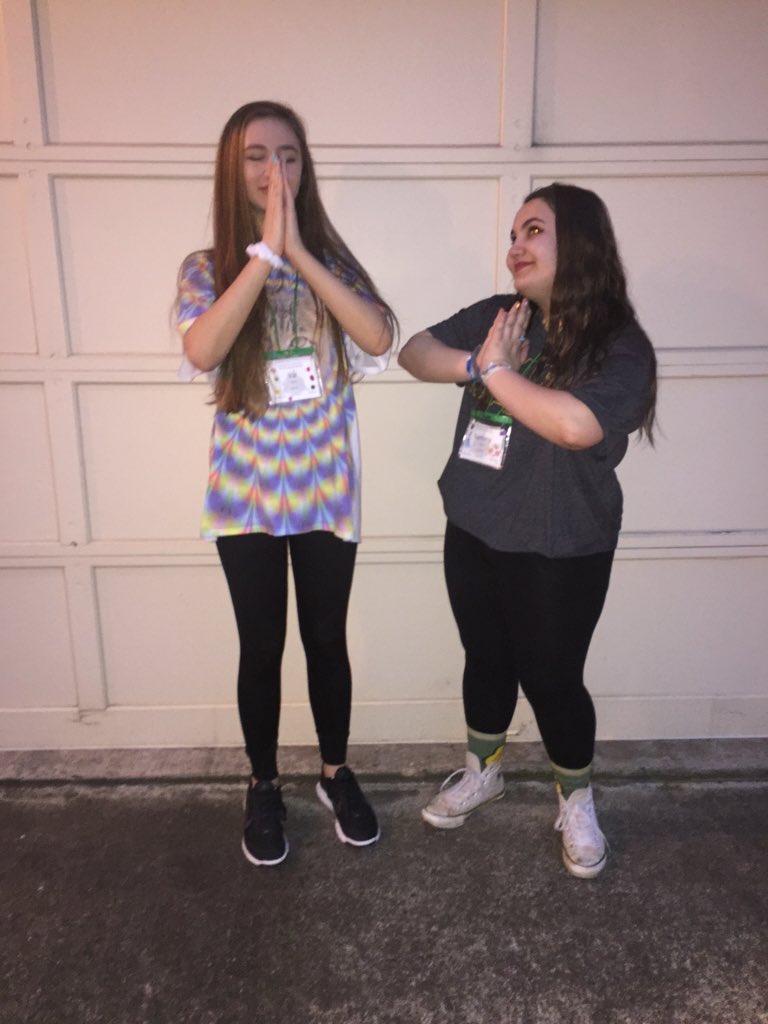 sammyharris98's tweet photo. #TYGTuesday with the best mcvp duo, the next KEFTY MVP, and the best board 💕 SIGN UP FOR SPRALLAH https://t.co/xLrwIxkf1j