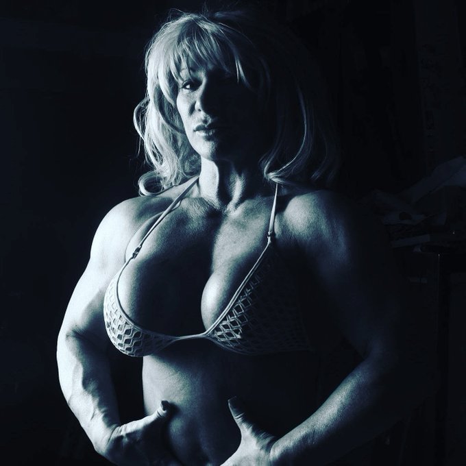 #Kinky Muscle #femalemuscle  NYC shoot this morning #ChrisCarr  https://t.co/roZ5krEGTa https://t.co<a href="/tag/kinky"class="tags">#Kinky</a><a href="/tag/femalemuscle"class="tags">#femalemuscle</a><a href="/tag/chriscarr"class="tags">#ChrisCarr</a>