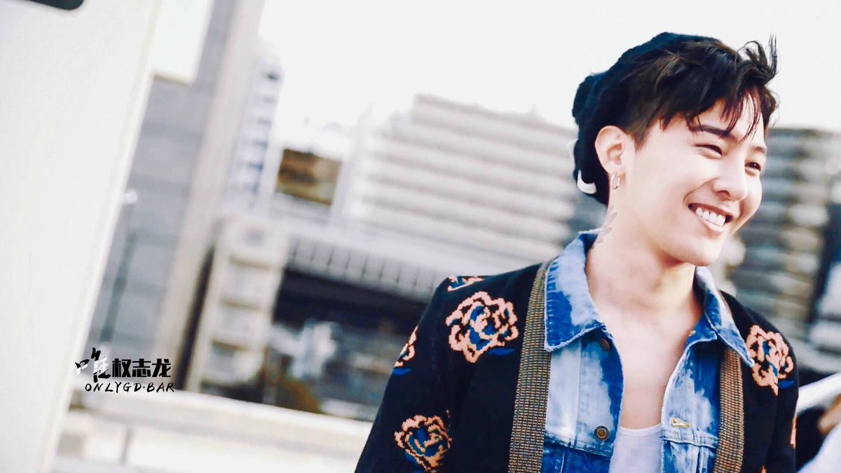 OnlyGDBar's tweet image. 【capture：NYLON TV part2】Sweet Sweet JiYong😚  @IBGDRGN #gd #gdragon #지디 #지드래곤