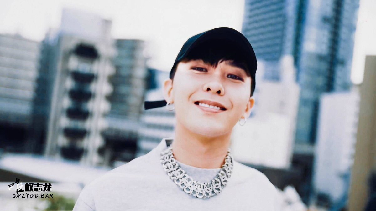 OnlyGDBar's tweet image. 【capture：NYLON TV】😉😉  @IBGDRGN #gd #gdragon #지디 #지드래곤