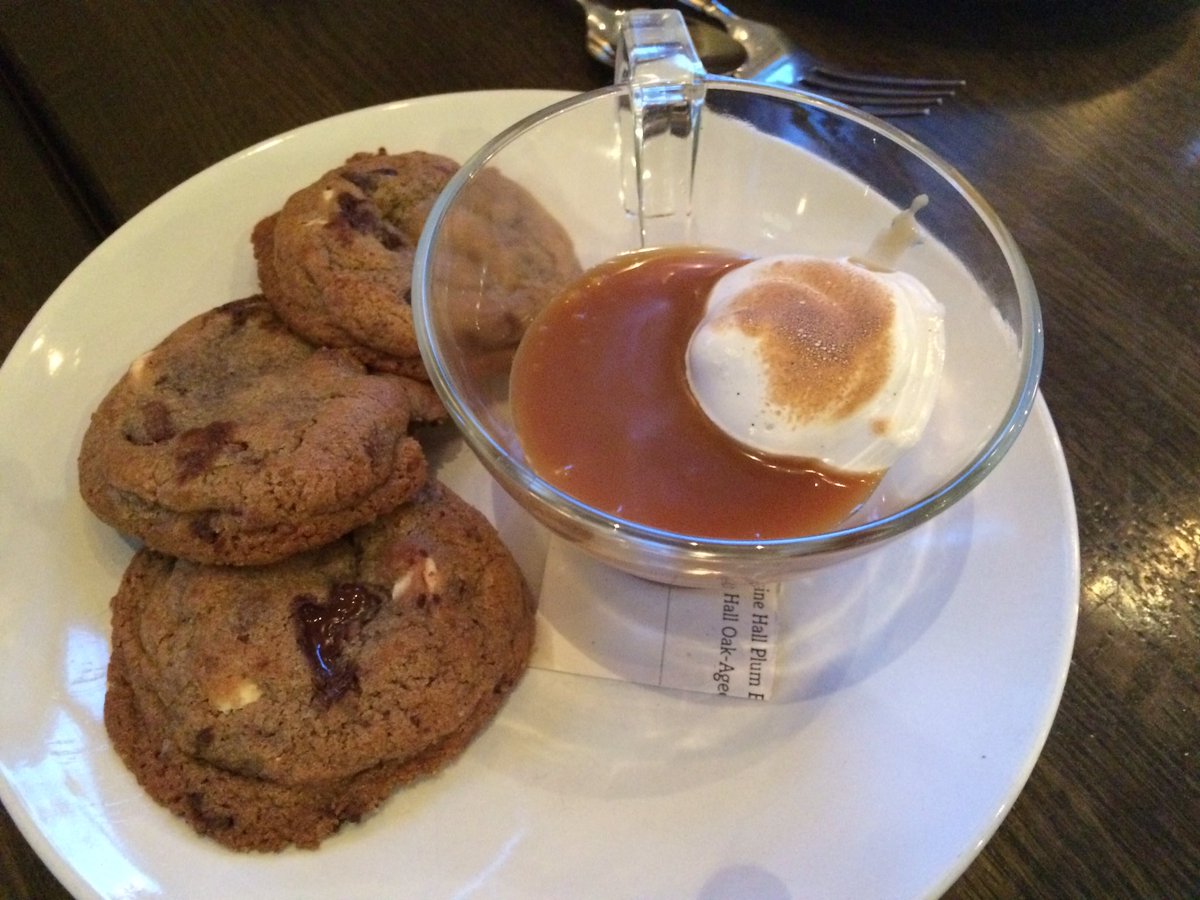 sarah_a_perkins's tweet photo. Fresh, creative comfort food from the fantastic @tomcancook at @whiteoaktavern 🙌 https://t.co/LWL6cx6I9Q