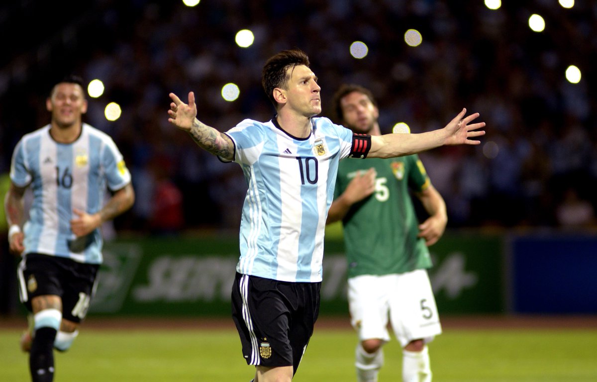 Argentina's tweet photo. #SomosArgentina Messi: "La gente de Córdoba es impresionante, sabíamos que iba a ser así". https://t.co/xjzcQLFarq